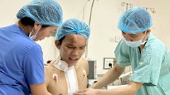 Cứu sống thanh niên bị vỡ tim do tai nạn giao thông