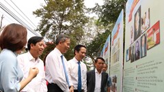 Trưng bày “Báo chí cách mạng Việt Nam: Một thế kỉ xung trận và tự hào báo chí Quảng Trị”