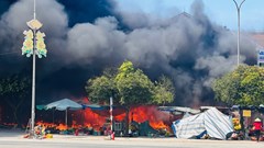 Thành phố Huế: Nhanh chóng dập lửa vụ cháy ở chợ An Lỗ