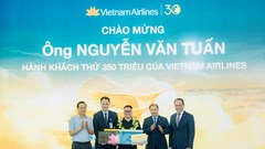 Vietnam Airlines đón hành khách thứ 350 triệu