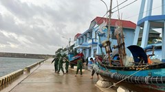 Sơ tán gần 400 người dân ở đặc khu Cồn Cỏ vào hầm trú ẩn