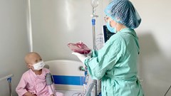 Lần đầu Việt Nam ghép tủy đồng loại cho trẻ từ mẹ ruột có bất đồng nhóm máu