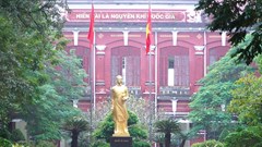 Hiệu trưởng Trường Quốc Học Huế căn dặn gì với Lê Quang Duy Khoa?