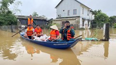 Nước các sông ở Huế dâng trở lại, nguy cơ lũ chồng lũ
