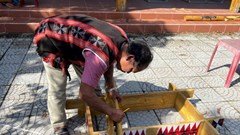 Giữ gìn và phát huy nghề điêu khắc của đồng bào Cơ Tu