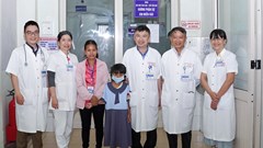 Hành khách hỗ trợ đưa huyết thanh từ Sài Gòn ra Huế kịp thời cứu bé gái bị rắn cắn