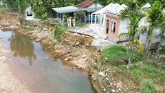 Huế dự kiến đầu tư 65 tỉ đồng xử lý sạt lở khu dân cư ven sông Tả Trạch