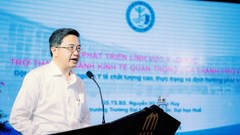Giáo sư y khoa giữ quyền Giám đốc Đại học Huế
