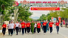 Sôi nổi hưởng ứng phong trào “Cùng Việt Nam tiến bước” ở Quảng Ngãi