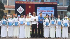Gần 444.600 học sinh và hơn 31.800 cán bộ, giáo viên dự Lễ khai giảng năm học mới