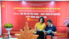 Thư viện Tổng hợp tỉnh Quảng Ngãi trưng bày sách, ảnh chào mừng Đại hội XIV của Đảng