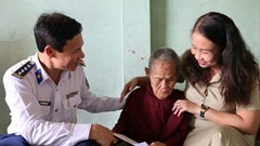 Ấm áp nghĩa tình tri ân các Mẹ Việt Nam anh hùng ở Ba Gia