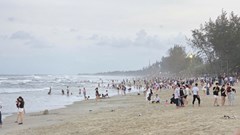 Chiều mùng 5 Tết, biển Mỹ Khê xảy ra vụ đuối nước nghiêm trọng