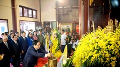 Dâng hương kỉ niệm 120 năm Ngày sinh Thủ tướng Phạm Văn Đồng