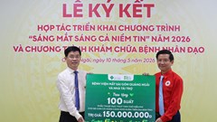 Quảng Ngãi ký kết chương trình hỗ trợ 100 ca phẫu thuật đục thủy tinh thể cho người nghèo