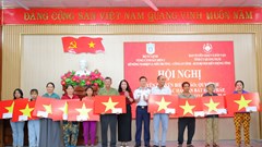 Cảnh sát biển sát cánh cùng ngư dân xây dựng nghề cá bền vững ở Quảng Ngãi