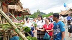Ba Vì đưa nông sản vùng cao vào chợ phiên, kết nối với du lịch