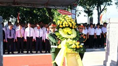 Quảng Ngãi dâng hương kỉ niệm 150 năm Ngày sinh cụ Huỳnh Thúc Kháng