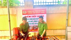 Hà Tĩnh: Hàng chục vũ khí, hung khí được người dân giao nộp