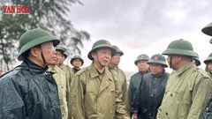 Phó thủ tướng Trần Hồng Hà chỉ đạo tại tuyến đê xung yếu Hà Tĩnh