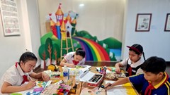 Thiếu nhi sôi nổi tham gia thi vẽ tranh “Sắc hè Đà Nẵng”