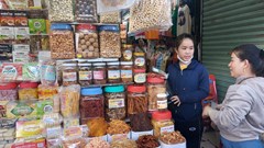 Hàng trăm tiểu thương được hướng dẫn kỹ năng livestream bán hàng