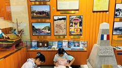 Khuyến khích học sinh sáng tác văn học và mỹ thuật