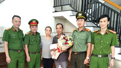 Biểu dương, khen thưởng hai vợ chồng dập tắt đám cháy, cứu bốn người nhà hàng xóm