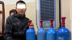 Đà Nẵng: Triệt phá nhiều vụ vận chuyển, mua bán khí cười 