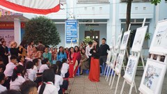 Triển lãm nghệ thuật phục vụ học sinh: “Đà Nẵng những ngày sau Giải phóng và hôm nay” 