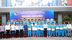 Trường Đại học Thể dục thể thao Đà Nẵng khen thưởng đoàn giảng viên, sinh viên 