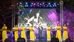 Lắng đọng đêm nhạc tri ân Bác Hồ chủ đề “Mãi ơn Người”