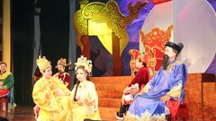 Nhà hát Tuồng Nguyễn Hiển Dĩnh báo cáo tổng duyệt vở diễn “Còn mãi với non sông”