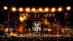 “Anh trai vượt ngàn chông gai” cháy vé sau 30 phút