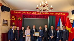 Bộ VHTTDL thúc đẩy hợp tác trong lĩnh vực xuất bản và giảng dạy tiếng Việt tại Cộng hòa Séc