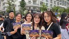 Khán giả đổ về Hạ Long để được sống trọn cảm xúc với concert “Hạ Long 2025“