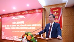 Mỗi trang sách là một “hàng rào tư tưởng”, mỗi công trình là một “pháo đài lý luận”