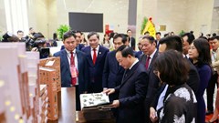 Tôn vinh những giá trị tri thức và văn hóa đọc