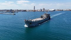 Mexico điều hai tàu viện trợ nhân đạo tới Cuba