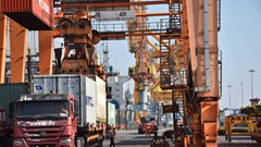 Việt Nam nhập siêu gần 3 tỷ USD trong hai tháng đầu năm