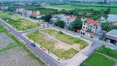 Nhiều nơi bỏ hoang, giá đất còn giữ mức cao?