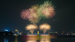 Pháo hoa rực sáng Đất Tổ chào mừng Giỗ Tổ Hùng Vương