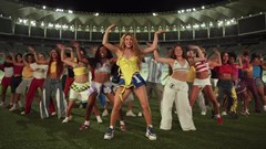 “Nữ hoàng nhạc World Cup” Shakira tái xuất sau 16 năm