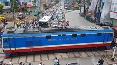 Đề xuất hơn 8.300 tỉ đồng xóa bỏ 18 “điểm đen” giao cắt đường sắt với đường bộ