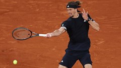 Zverev lội ngược dòng ngoạn mục để vào bán kết Roland Garros 2026