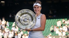 Linda Noskova lần đầu vô địch Wimbledon 