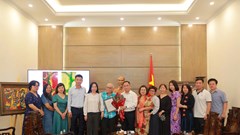 Bảo tàng Mỹ thuật Việt Nam tiếp nhận các tác phẩm hiến tặng 
