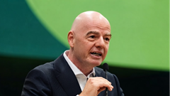 FIFA xin lỗi nhưng vẫn ủng hộ Chủ tịch Infantino