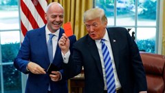 Tổng thống Donald Trump lên tiếng bảo vệ Chủ tịch FIFA