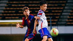 Đội bóng Lào gây chấn động khi đánh bại Barcelona để vô địch giải trẻ thế giới